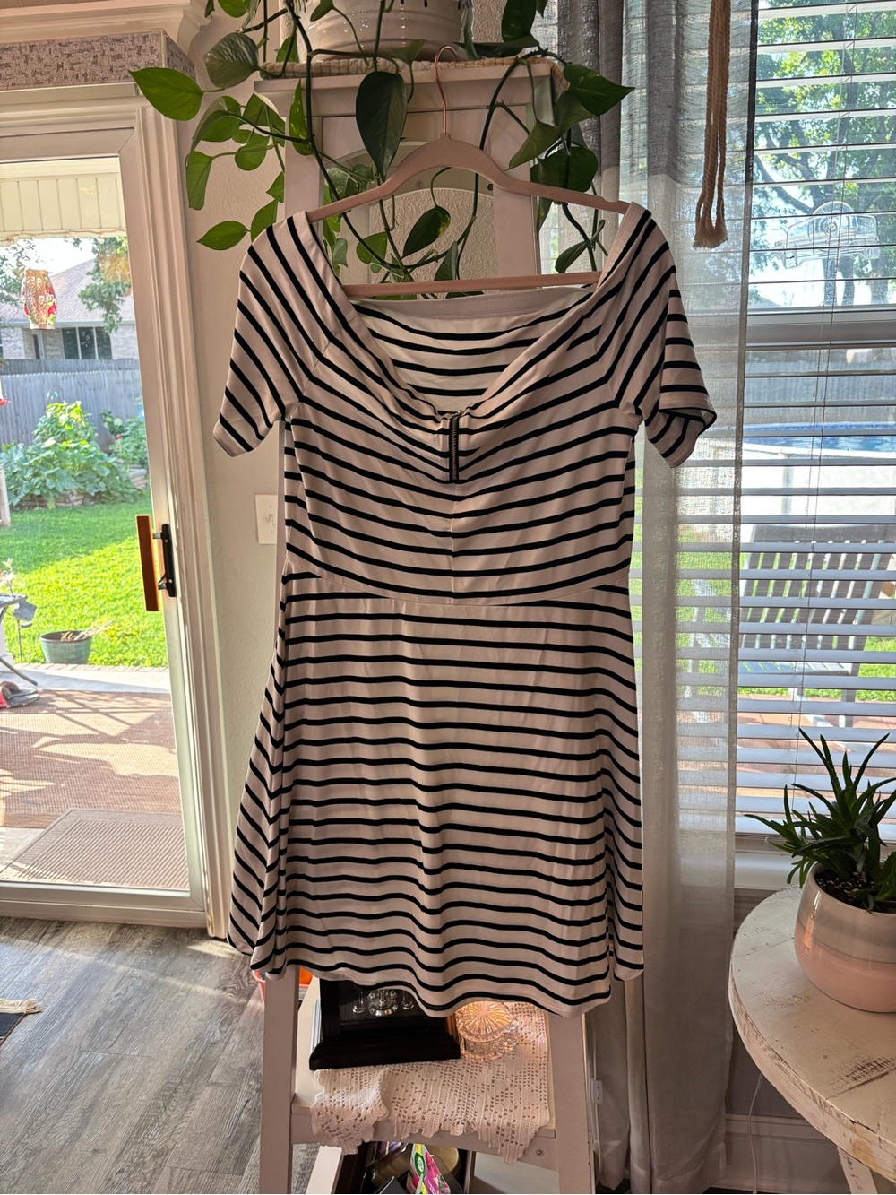 White House Black Market Black and White Striped Top